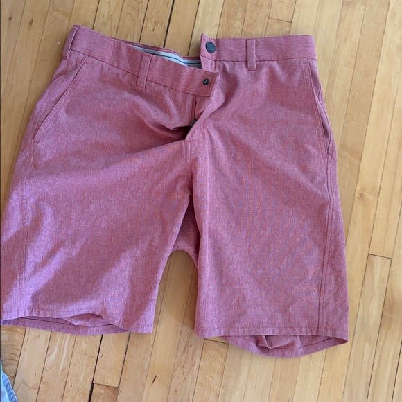 johnnie-O Coral pink Shorts 32 - Picture 1 of 5